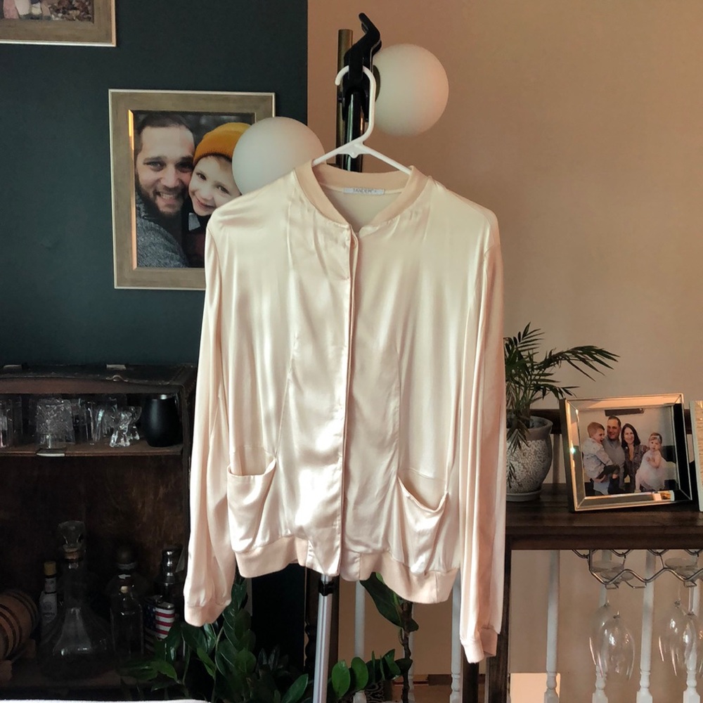 Tandem Bomber Jacket, size 36, champagne color